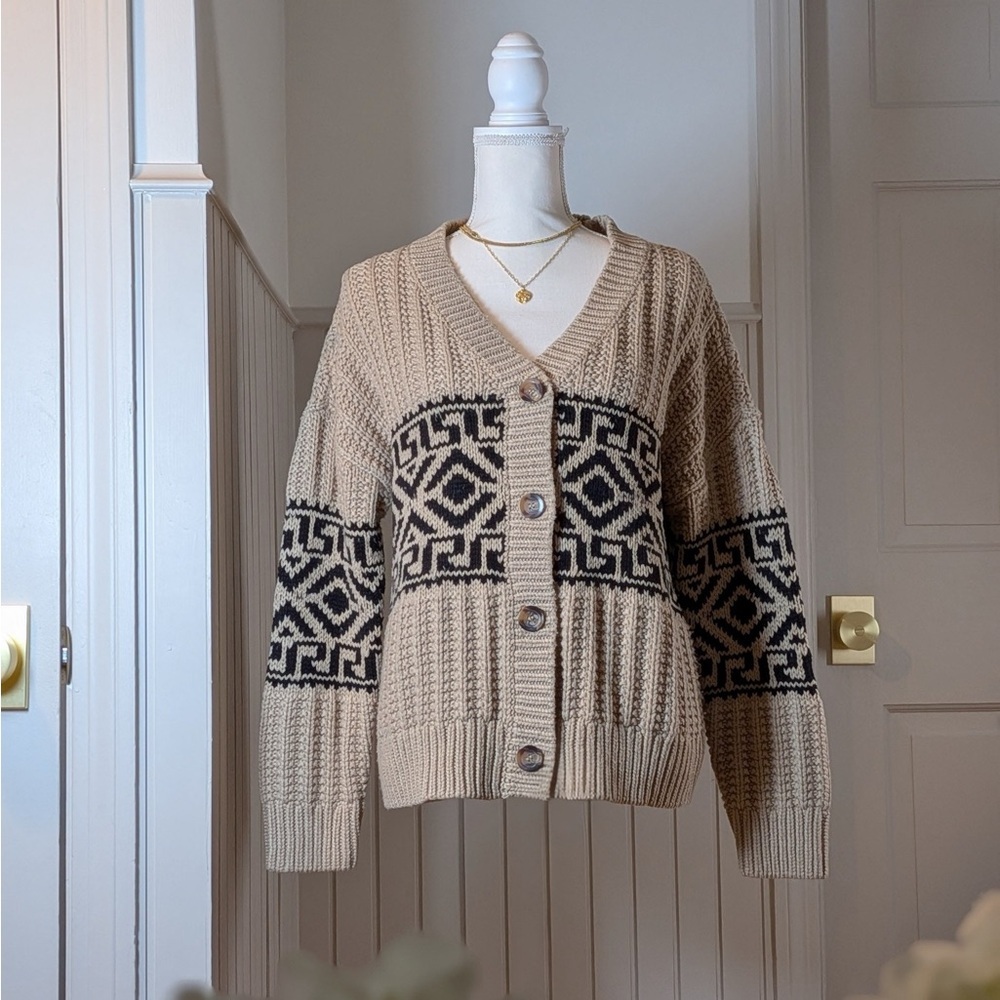 Evereve Chunky Geometric Knit Cardigan Neutral Beige & Black Size S